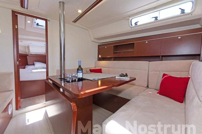 Book yachts online - sailboat - Hanse 385 - Mare Nostrum - rent
