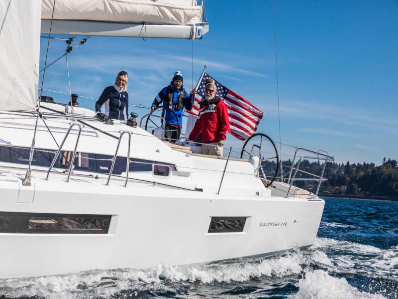 Book yachts online - sailboat - Sun Odyssey 440 - TOLINHO - rent