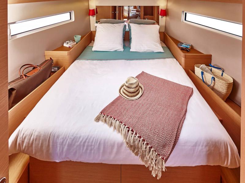Book yachts online - sailboat - Sun Odyssey 440 - TOLINHO - rent