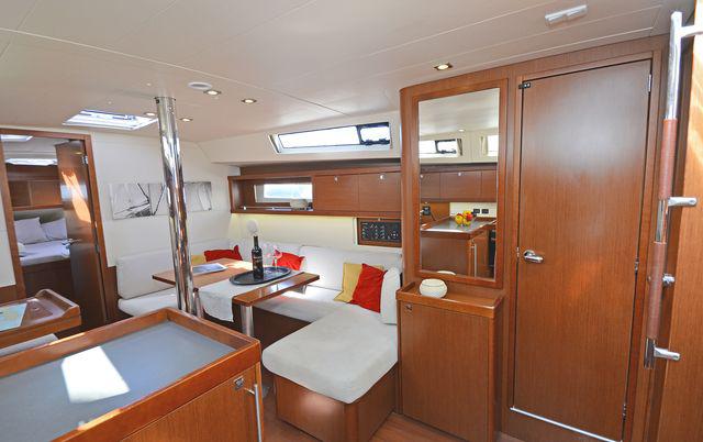 Book yachts online - sailboat - Oceanis 41 - HUSCHEL II - rent