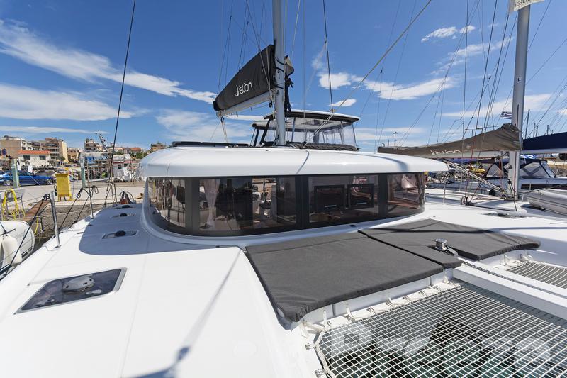 Book yachts online - catamaran - Lagoon 42 A/C &amp; GEN. - BREEZE - rent