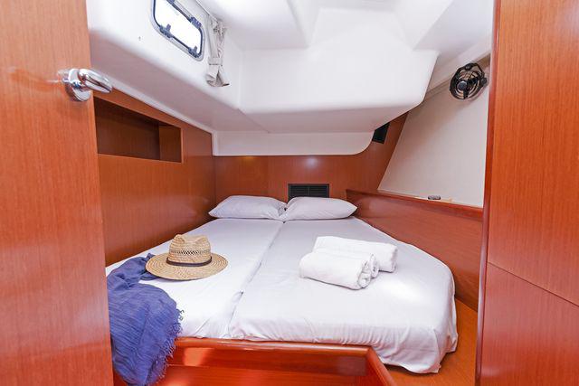 Book yachts online - sailboat - Oceanis 54 AC &amp; GEN - Agamemnon - rent