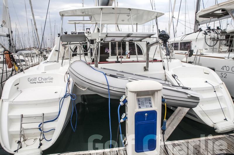 Book yachts online - catamaran - Lagoon 380 - Golf Charlie - rent