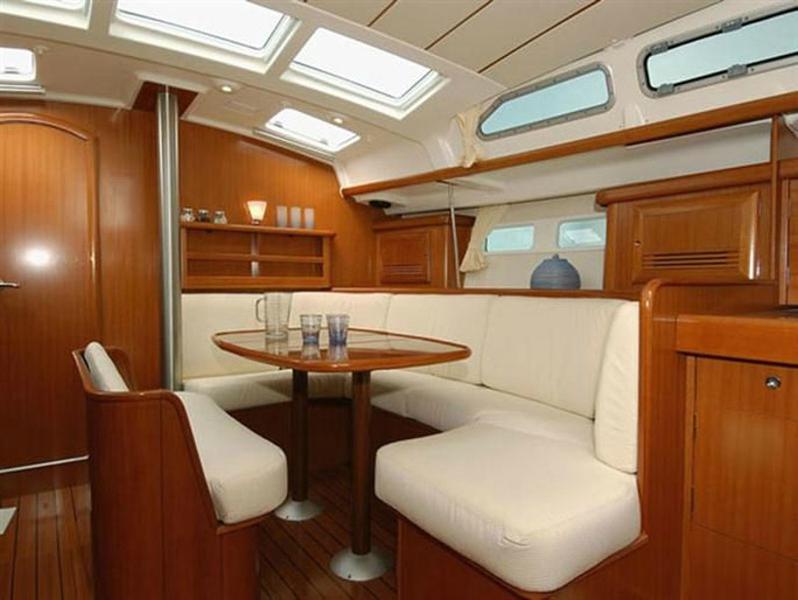 Book yachts online - sailboat - Oceanis 423 - Pegaso - rent