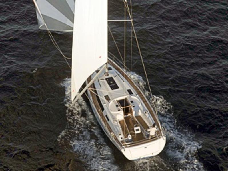 Book yachts online - sailboat - Bavaria Cruiser 41 - Eros - rent