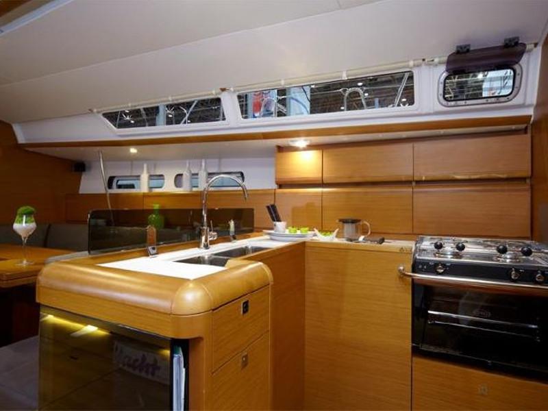 Book yachts online - sailboat - Sun Odyssey 449 - Blind Date II - rent