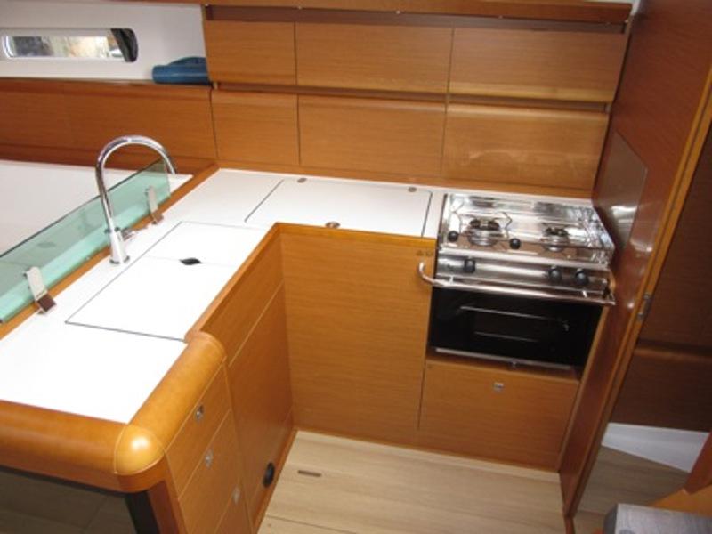 Book yachts online - sailboat - Sun Odyssey 449 - Blind Date II - rent