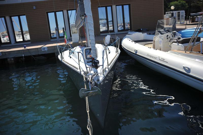 Book yachts online - sailboat - Beneteau 25 Platu - Athos - rent