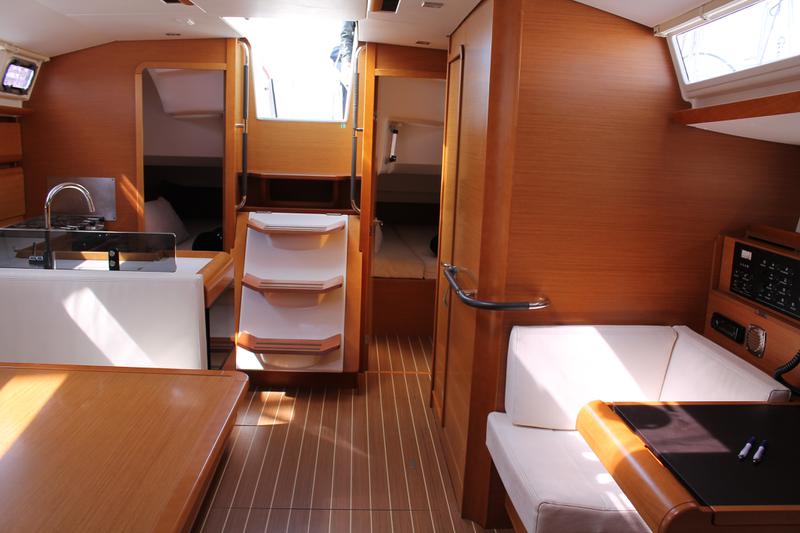 Book yachts online - sailboat - Sun Odyssey 439 - Earth Planet - rent