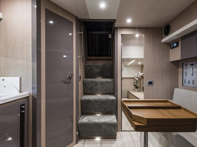 Book yachts online - motorboat - Cranchi Z35 - Vito - rent