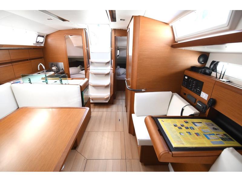 Book yachts online - sailboat - Sun Odyssey 419 - Kiss Kiss - rent