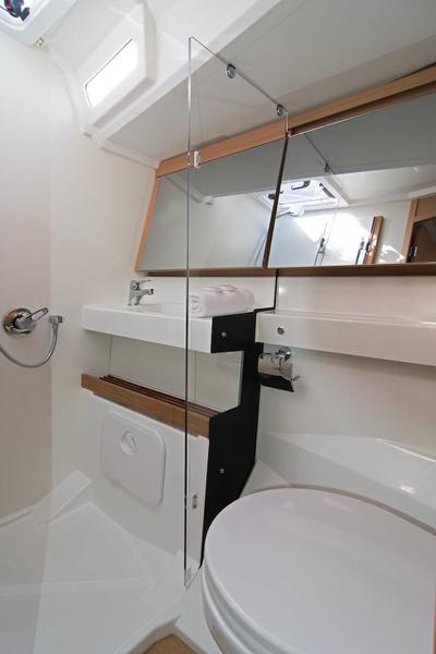 Book yachts online - sailboat - Sun Odyssey 440 - Carlyle - rent