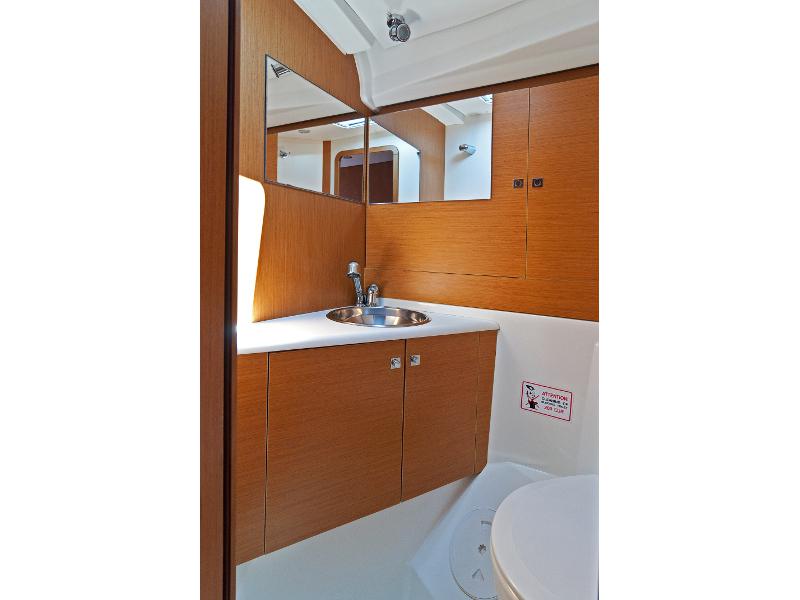 Book yachts online - sailboat - Sun Odyssey 509 - Aqua Kiss  - rent