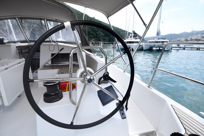 Book yachts online - sailboat - Sun Odyssey 490 &quot;LUXE&quot; - Caruso - rent