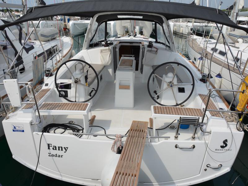 Book yachts online - sailboat - Oceanis 38.1 - Fany - rent