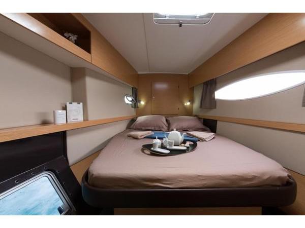 Book yachts online - catamaran - Helia 44 - Mango VI - rent