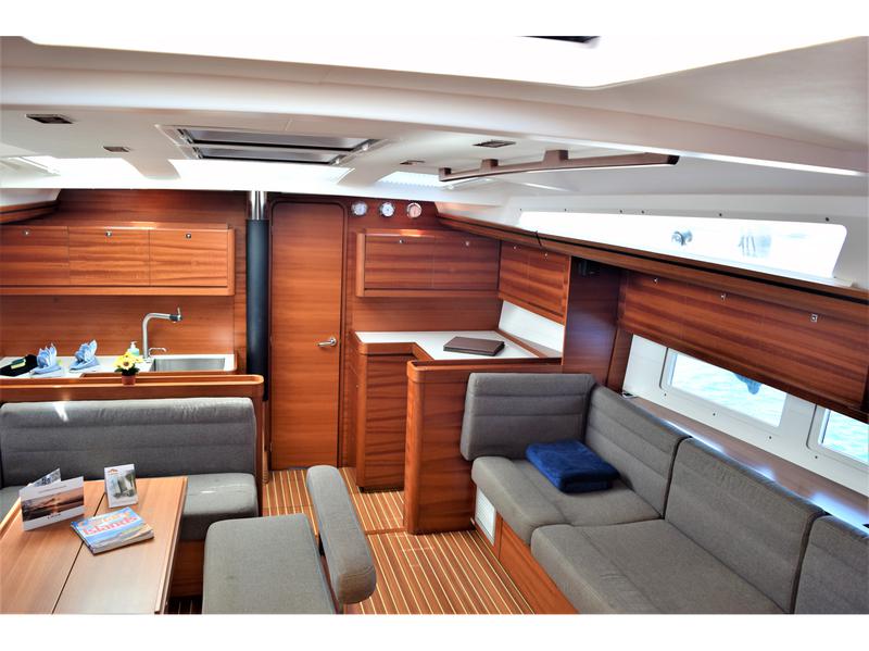 Book yachts online - sailboat - Dufour 512 GL - DON CARLOS - rent