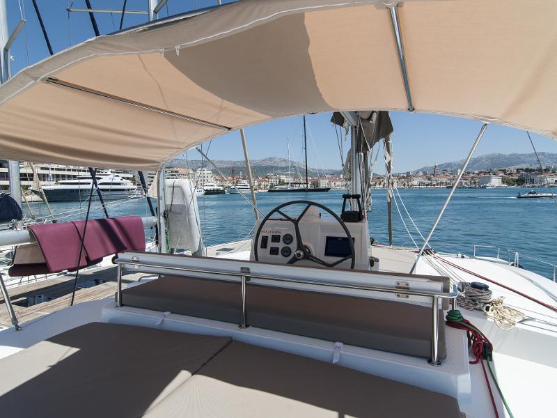 Book yachts online - catamaran - Bali 4.5 - Adria Nikita - rent