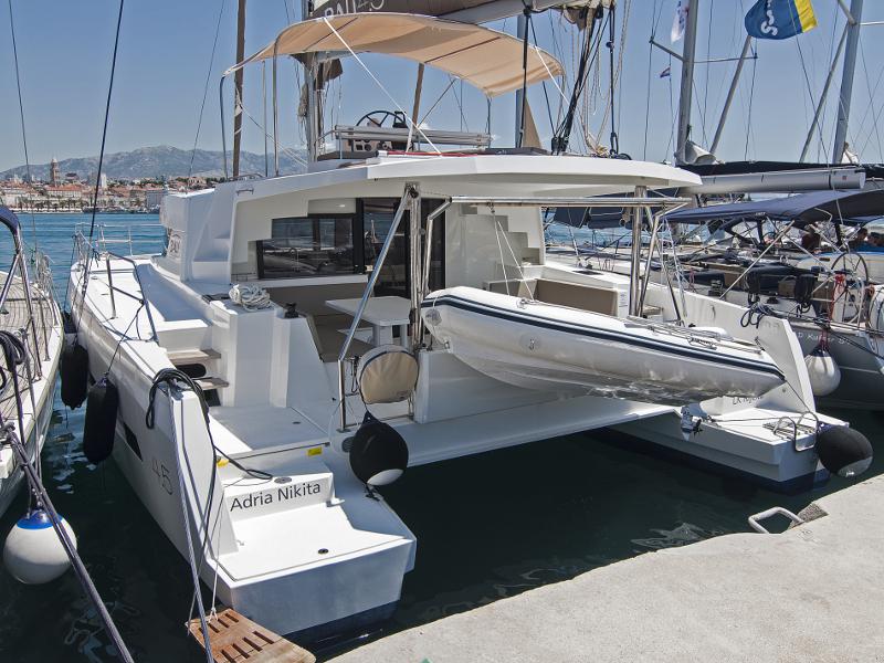 Book yachts online - catamaran - Bali 4.5 - Adria Nikita - rent