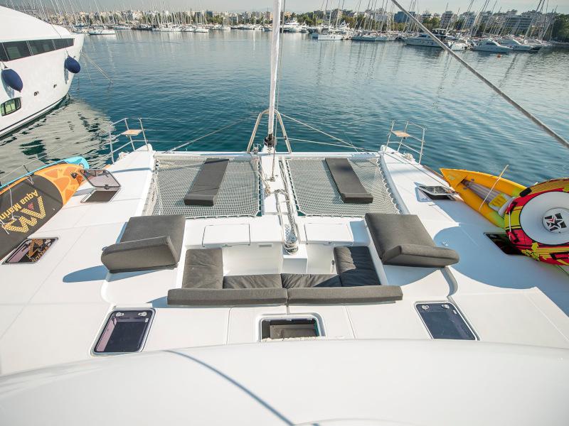 Book yachts online - catamaran - Lagoon 560 S2 - Boom - rent