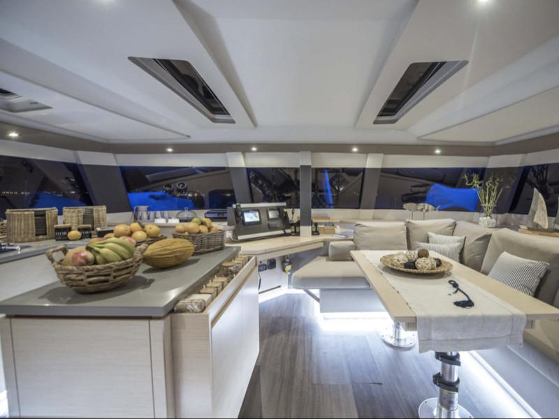 Book yachts online - catamaran - Saba 50 -  5 cabin version - Sea Energy V - rent
