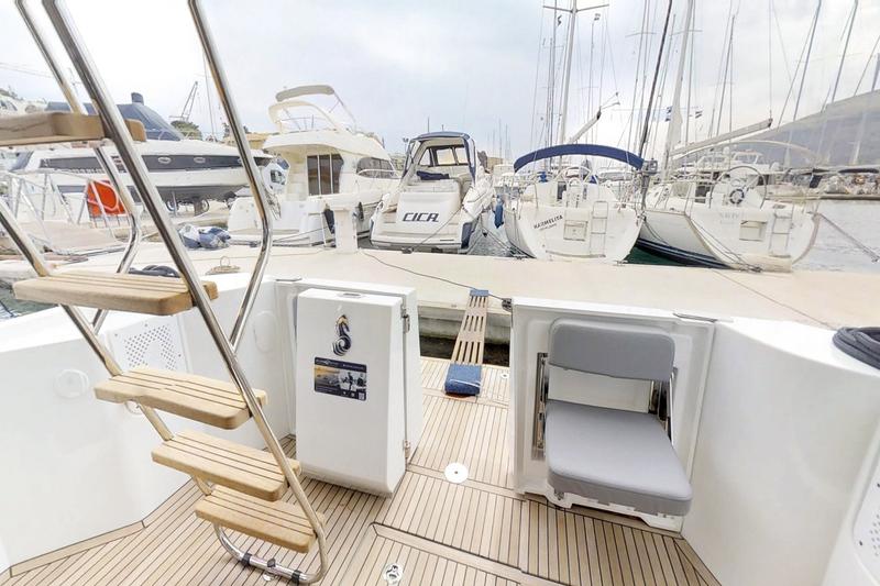 Book yachts online - motorboat - Beneteau Swift Trawler 30 - Odysseus - rent