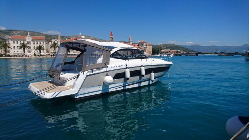 Book yachts online - motorboat - Jeanneau Leader 36 - Jeanneau Leader 36 ('17) - rent