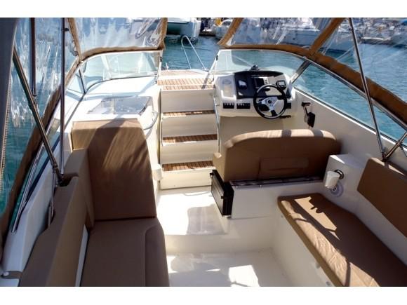 Book yachts online - motorboat - Jeanneau Cap Camarat 7.5 DC - Jeanneau Cap Camarat 7.5 DC - rent
