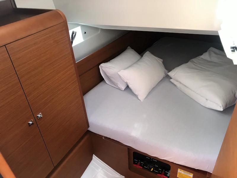 Book yachts online - sailboat - Sun Odyssey 419 - Marley - rent