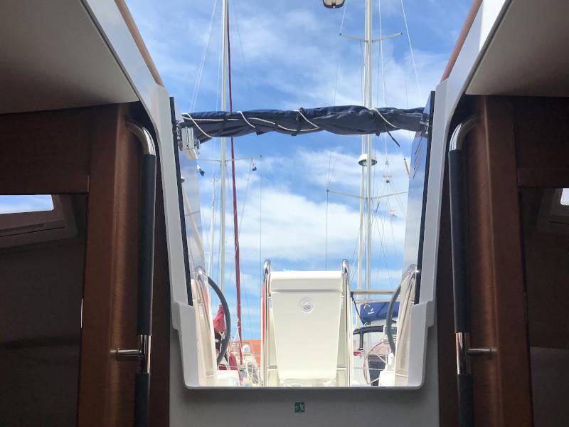 Book yachts online - sailboat - Sun Odyssey 449 - Hallyday - rent