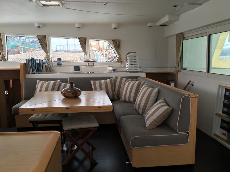Book yachts online - catamaran - Lagoon 500 - America - rent