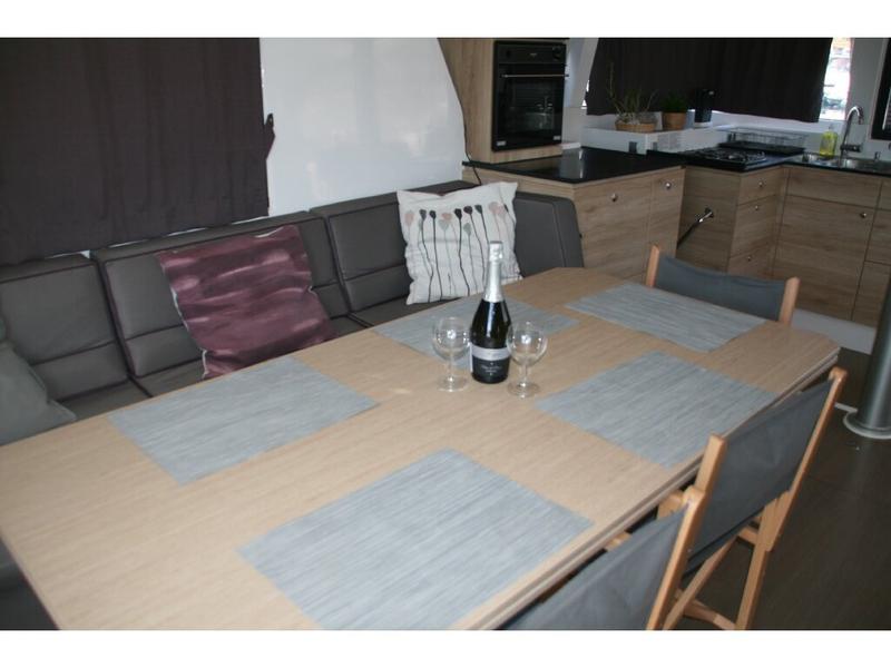 Book yachts online - catamaran - Bali 4.0 - Nicole - rent
