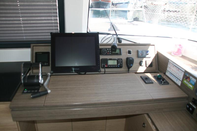Book yachts online - catamaran - Bali 4.0 - Nicole - rent