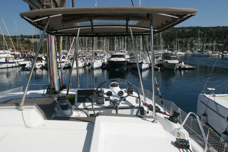 Book yachts online - catamaran - Bali 4.0 - Nicole - rent