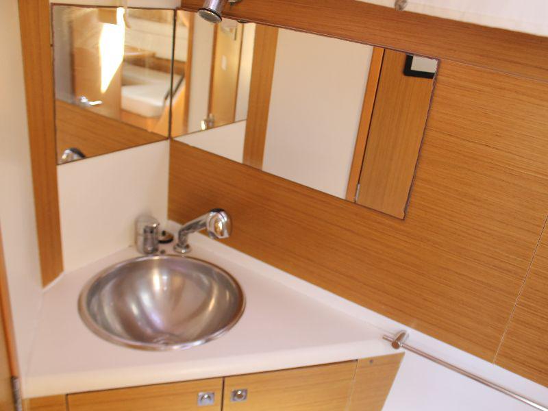Book yachts online - sailboat - Sun Odyssey 49i - Anna - rent