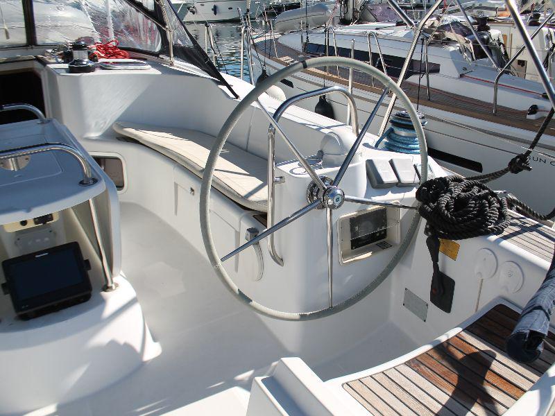 Book yachts online - sailboat - Sun Odyssey 49i - Anna - rent
