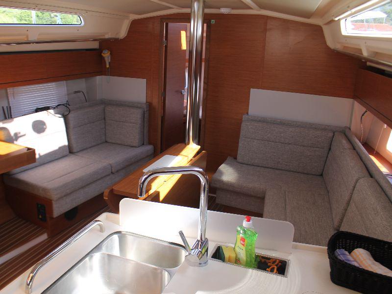 Book yachts online - sailboat - Hanse 418 - Laysan - rent
