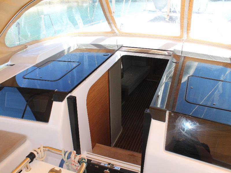 Book yachts online - sailboat - Hanse 418 - Laysan - rent