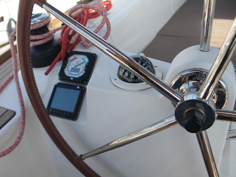 Book yachts online - sailboat - Sun Odyssey 379 (3cab) - Talea - rent