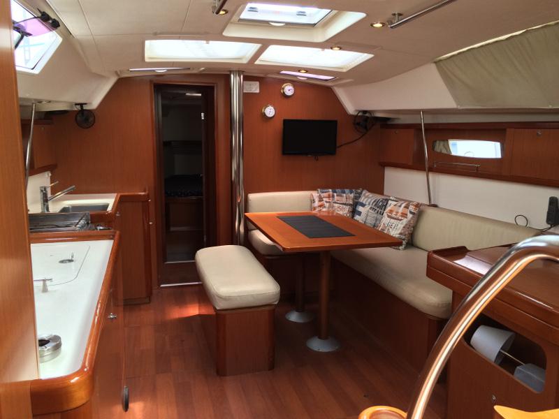 Book yachts online - sailboat - Oceanis 46 - Aspasia - rent