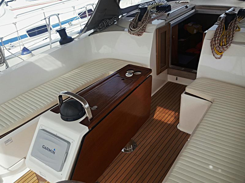 Book yachts online - sailboat - Bavaria Cruiser 46 - Alexandra - rent
