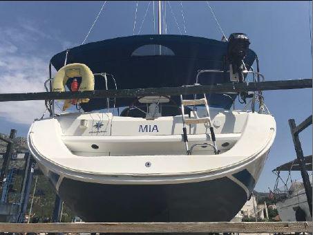 Book yachts online - sailboat - Sun Odyssey 36i - Mia - rent