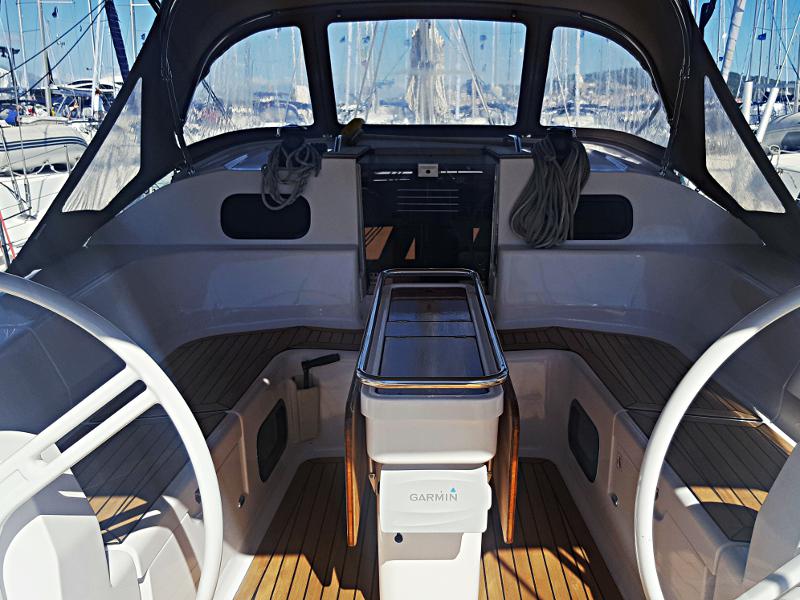 Book yachts online - sailboat - Elan 45 Impression - Baby boo - rent