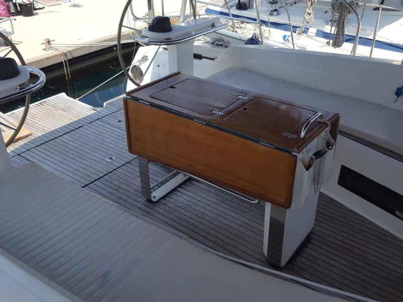 Book yachts online - sailboat - Bavaria 45 Cruiser - Kristina of Sweden - rent