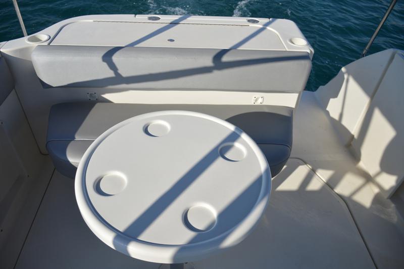 Book yachts online - motorboat - Sea Ray 275 Amberjack - 1000 VD - rent