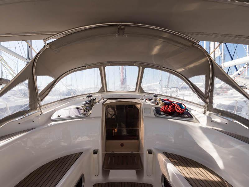 Book yachts online - sailboat - Bavaria 46 Cruiser - Midas  - Bow &amp; Solar - rent