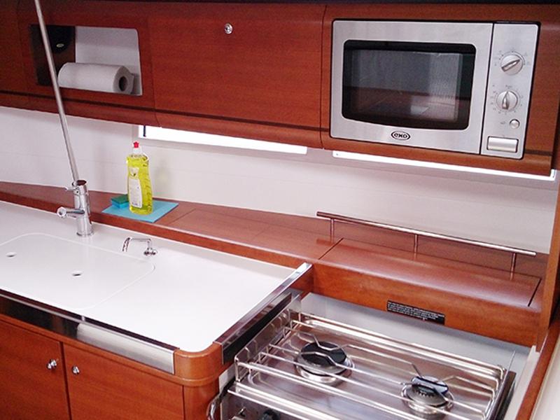 Book yachts online - sailboat - Dufour 405 RM - La Digue - rent
