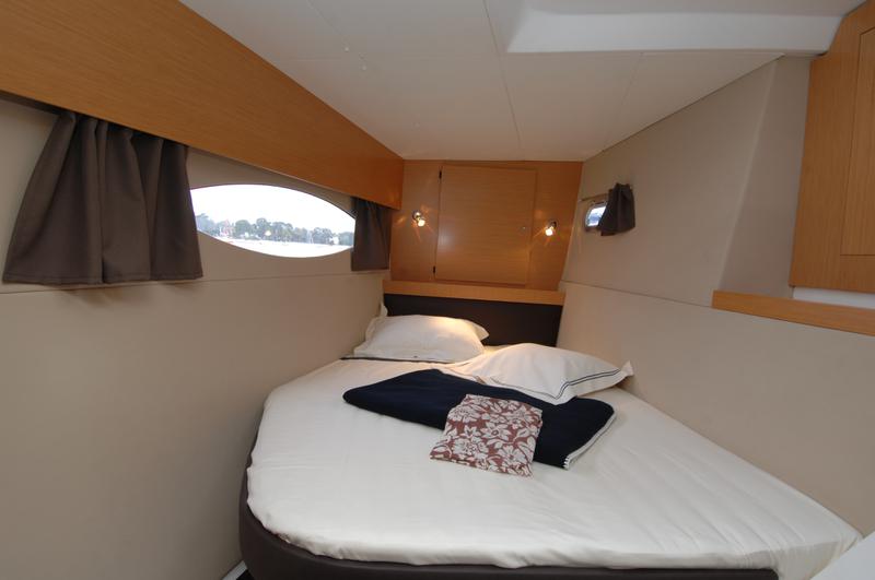Book yachts online - catamaran - Salina 48 - Lydia I - rent