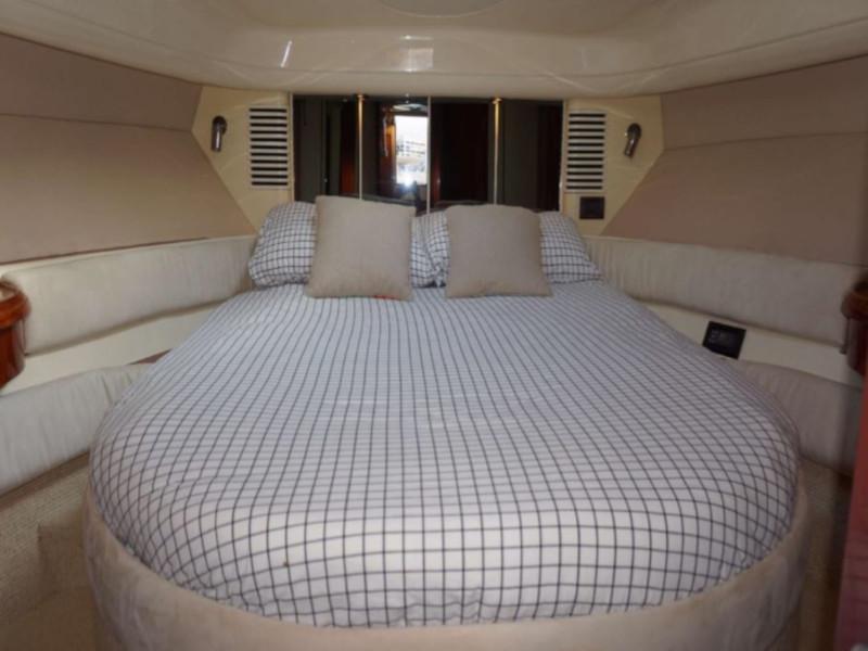 Book yachts online - motorboat - Targa 48 - Miss Georgia - rent