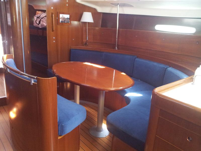 Book yachts online - sailboat - Beneteau First 47.7 - WINDSONG - rent